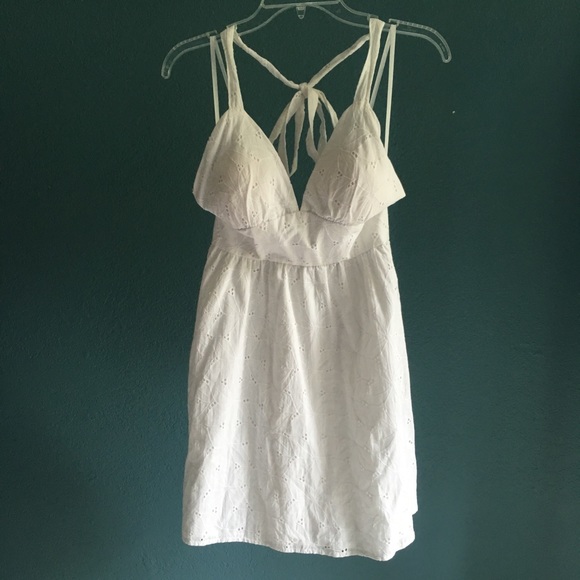 Alyn Paige Lace Halter Mini Dress - Picture 7 of 8